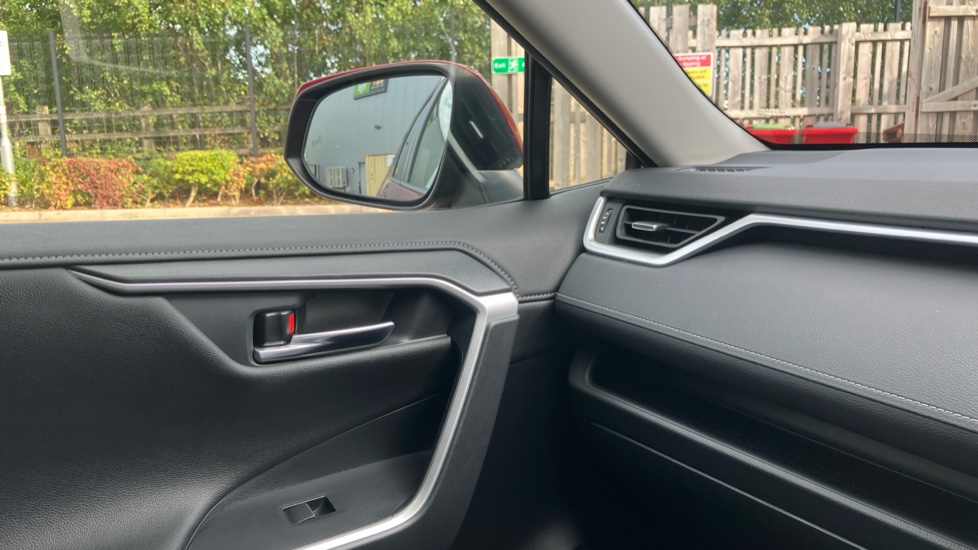 Toyota RAV4 2.5 VVT-i Hybrid Excel 5dr CVT Hybrid Estate - Image 26
