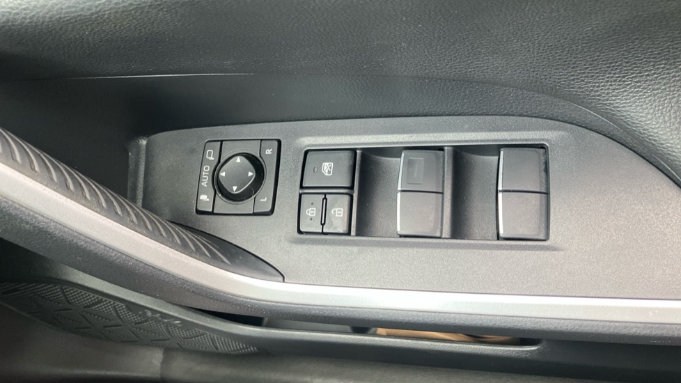 Toyota RAV4 2.5 VVT-i Hybrid Excel 5dr CVT Hybrid Estate - Image 41