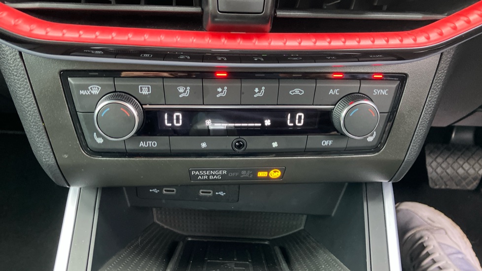 SEAT Arona 1.0 TSI 110 FR Sport 5dr DSG Petrol Hatchback - Image 22