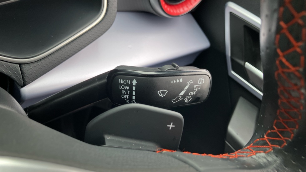 SEAT Arona 1.0 TSI 110 FR Sport 5dr DSG Petrol Hatchback - Image 33