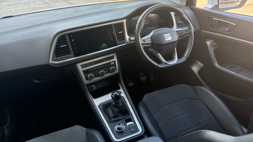 SEAT Ateca 1.5 TSI EVO Xperience 5dr Petrol Estate - Image 11