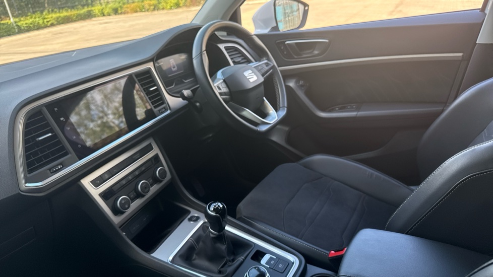 SEAT Ateca 1.5 TSI EVO Xperience 5dr Petrol Estate - Image 13