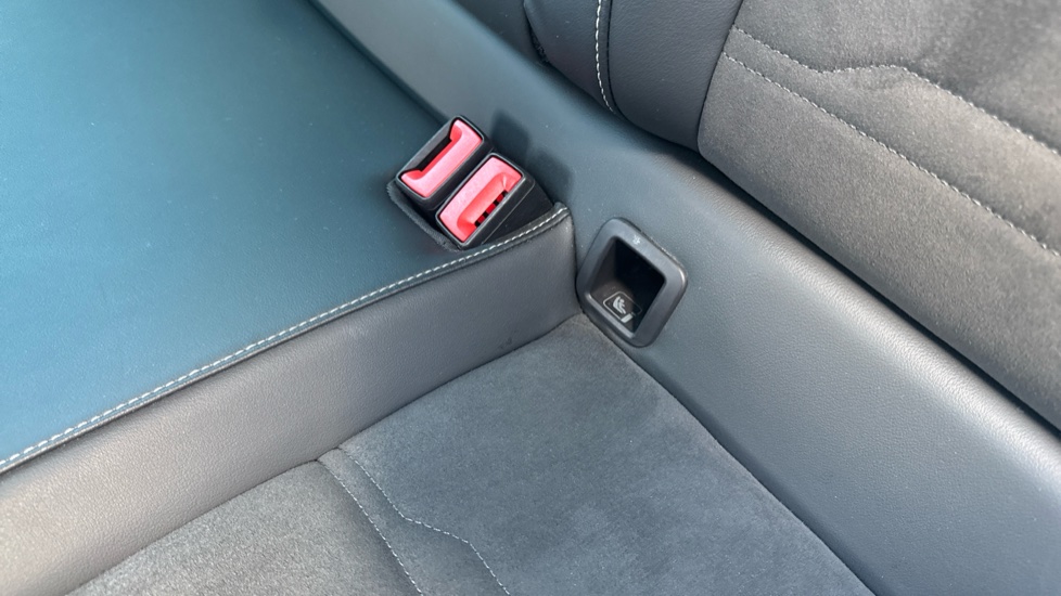 SEAT Ateca 1.5 TSI EVO Xperience 5dr Petrol Estate - Image 17