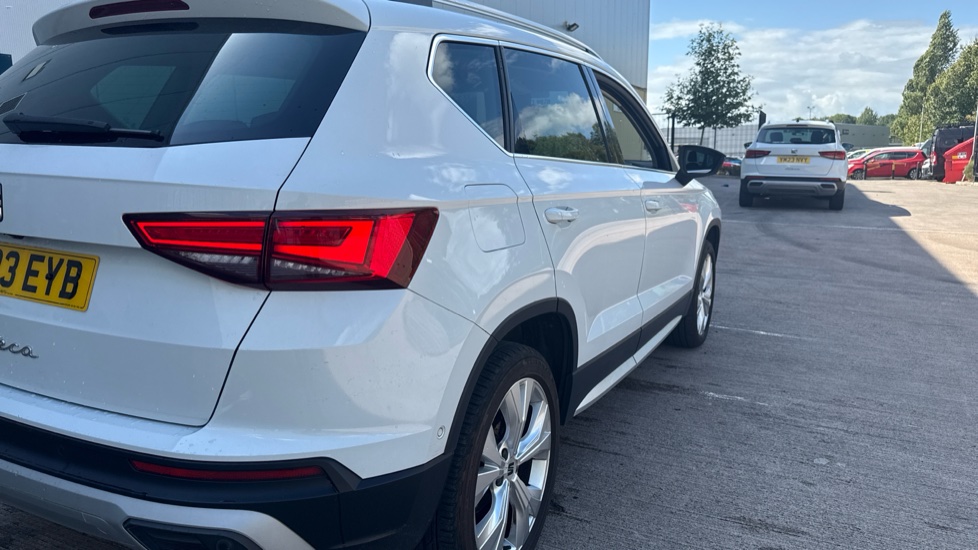 SEAT Ateca 1.5 TSI EVO Xperience 5dr Petrol Estate - Image 23