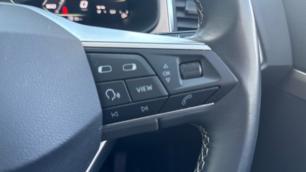 SEAT Ateca 1.5 TSI EVO Xperience 5dr Petrol Estate - Image 32
