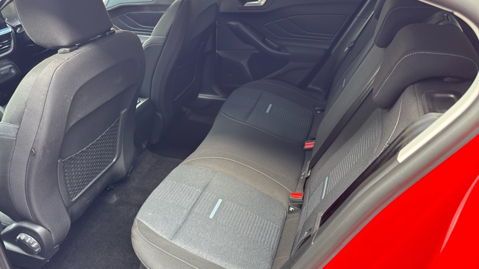 Ford Focus 1.5 EcoBlue Active 5dr Auto Diesel Hatchback - Image 16