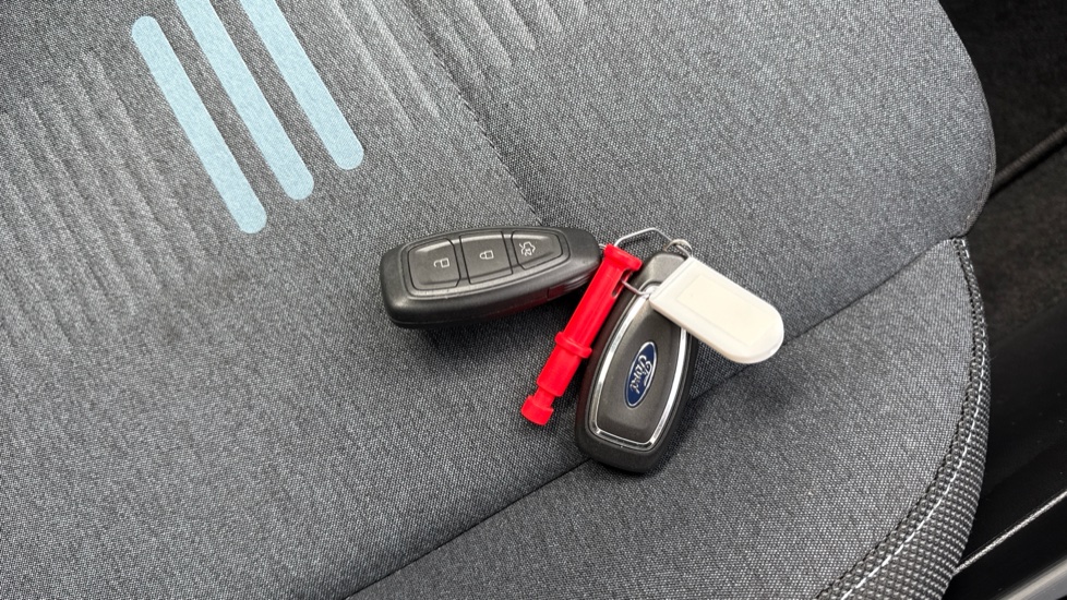Ford Focus 1.5 EcoBlue Active 5dr Auto Diesel Hatchback - Image 20
