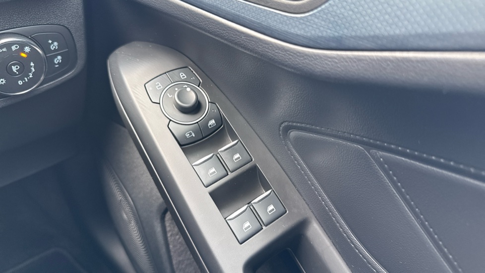 Ford Focus 1.5 EcoBlue Active 5dr Auto Diesel Hatchback - Image 21