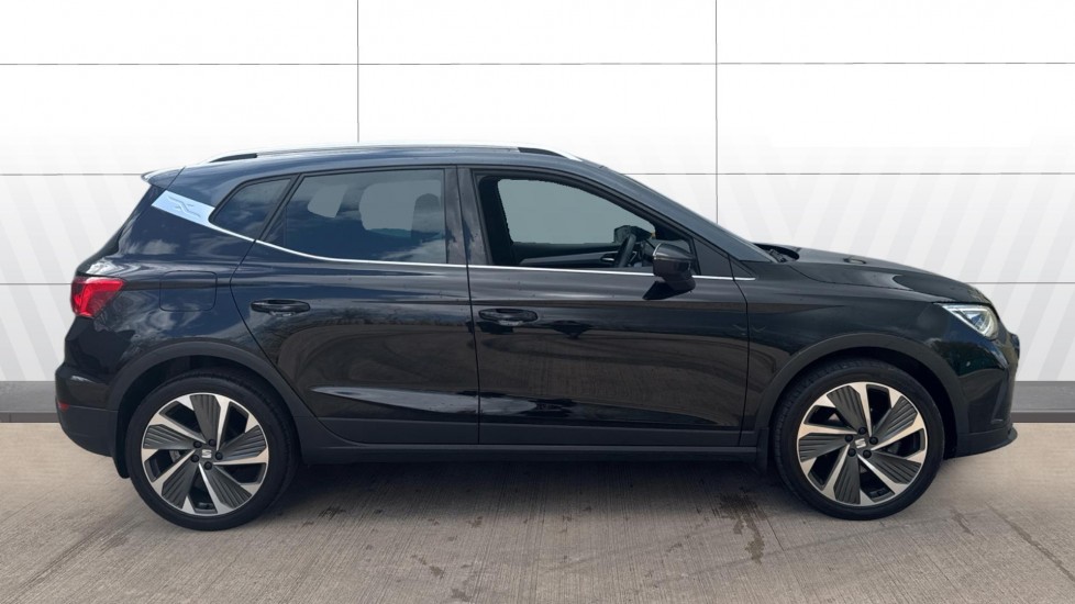 SEAT Arona 1.0 TSI 110 FR Sport 5dr DSG Petrol Hatchback - Image 5