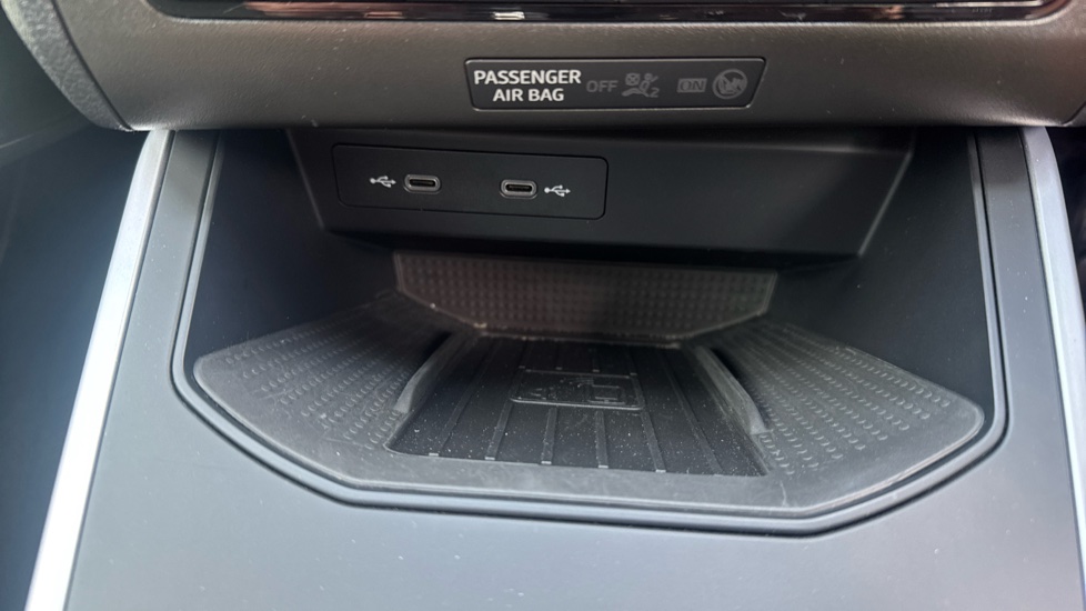 SEAT Arona 1.0 TSI 110 FR Sport 5dr DSG Petrol Hatchback - Image 32