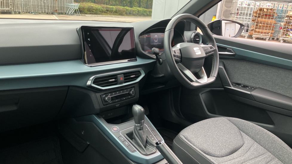 SEAT Arona 1.0 TSI 110 XPERIENCE 5dr DSG Petrol Hatchback - Image 9