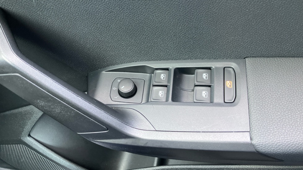 SEAT Arona 1.0 TSI SE Technology 5dr Petrol Hatchback - Image 34