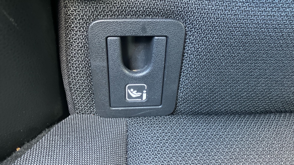 Toyota C-HR 1.8 Hybrid Design 5dr CVT Hybrid Hatchback - Image 43