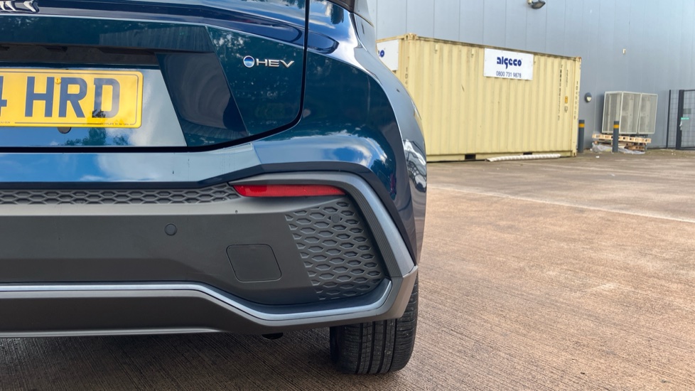 Toyota C-HR 1.8 Hybrid Design 5dr CVT Hybrid Hatchback - Image 50