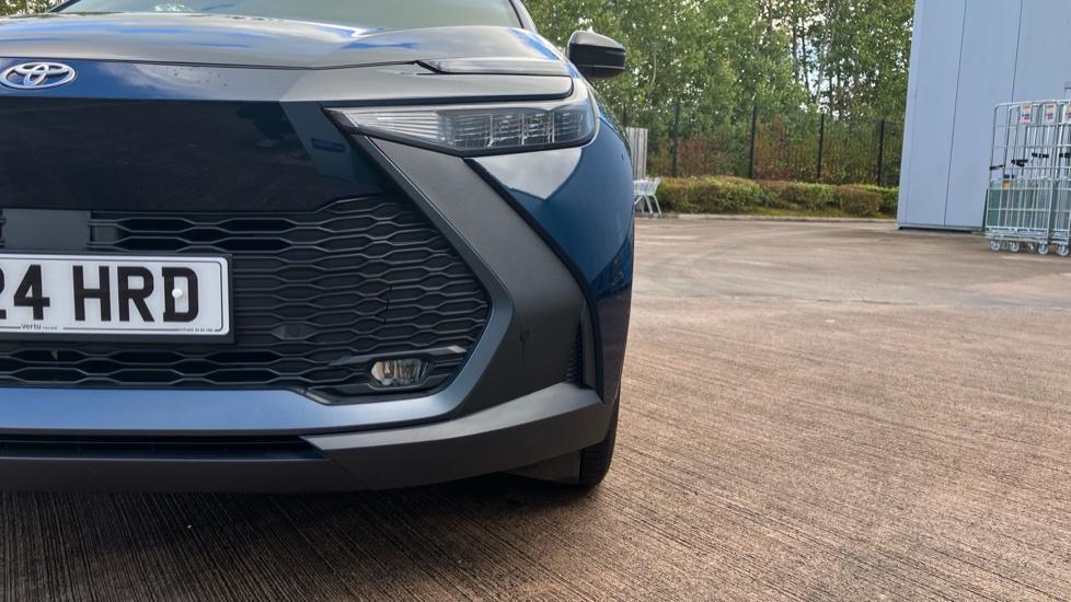 Toyota C-HR 1.8 Hybrid Design 5dr CVT Hybrid Hatchback - Image 62