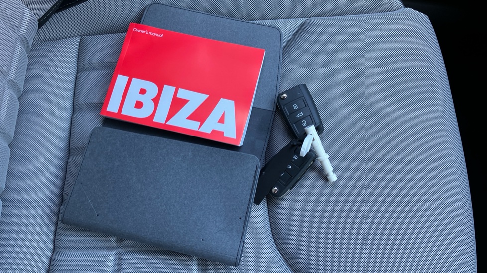 SEAT Ibiza 1.0 TSI 115 FR Sport 5dr DSG Petrol Hatchback - Image 19