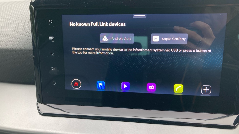 SEAT Arona 1.0 TSI 115 FR First Edition 5dr Petrol Hatchback - Image 29