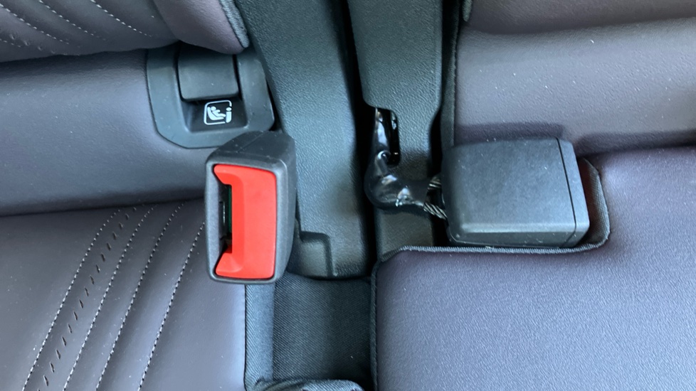 CUPRA Terramar 1.5 eHybrid 272 VZ2 5dr DSG Hatchback - Image 17