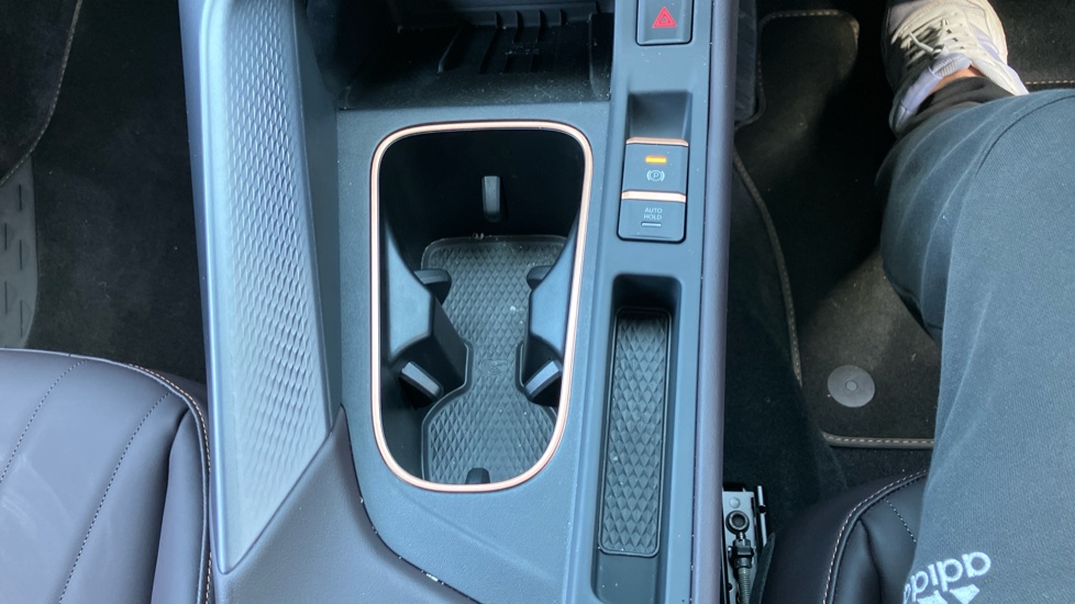 CUPRA Terramar 1.5 eHybrid 272 VZ2 5dr DSG Hatchback - Image 25