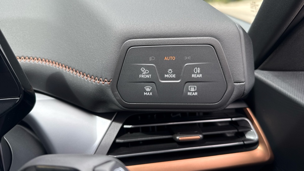 CUPRA Born 170kW e-Boost V1 59kWh 5dr Auto Electric Hatchback - Image 27