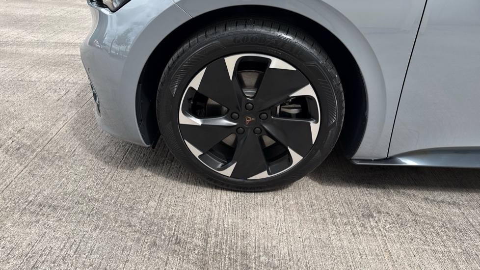 CUPRA Born 170kW e-Boost V1 59kWh 5dr Auto Electric Hatchback - Image 33