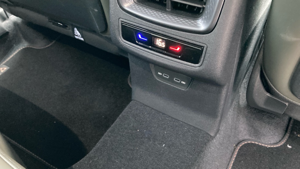CUPRA Terramar 1.5 eTSI 150 Tribe Edition 5dr DSG Petrol Hatchback - Image 55