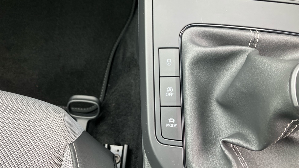SEAT Arona 1.0 TSI 115 FR 5dr Petrol Hatchback - Image 23