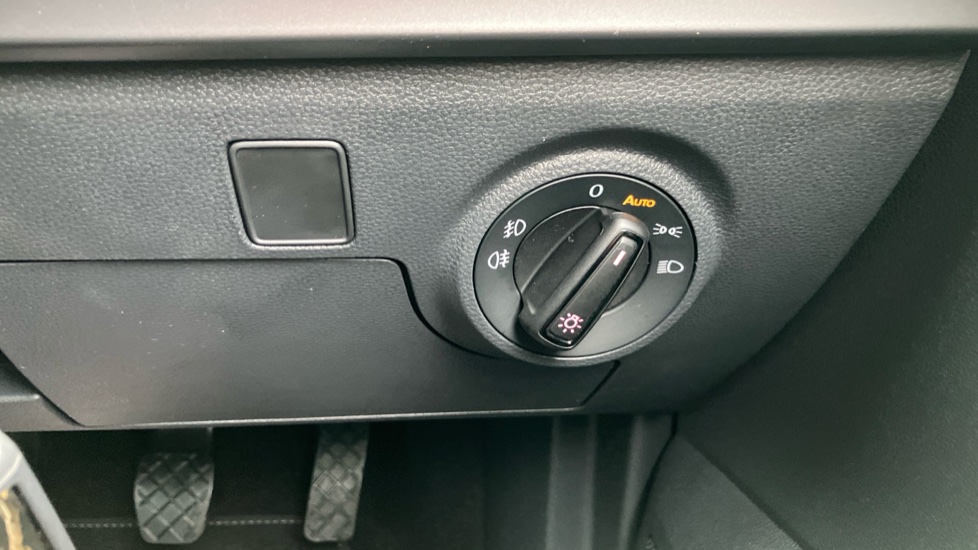 SEAT Arona 1.0 TSI 115 FR 5dr Petrol Hatchback - Image 35