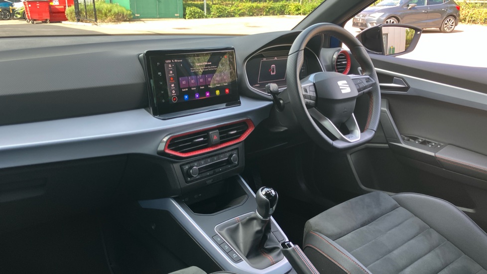 SEAT Arona 1.0 TSI 110 FR Sport 5dr Petrol Hatchback - Image 9