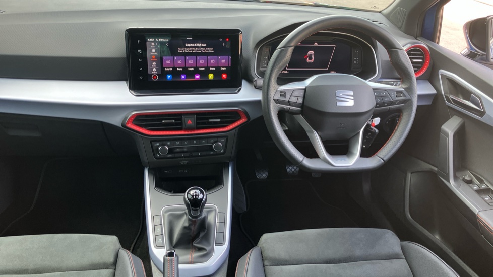 SEAT Arona 1.0 TSI 110 FR Sport 5dr Petrol Hatchback - Image 10
