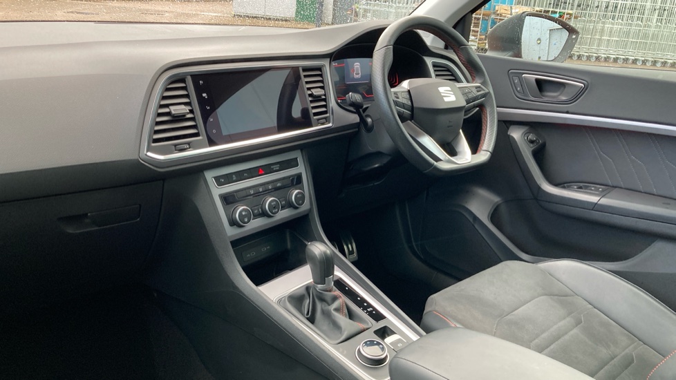 SEAT Ateca 1.5 TSI EVO FR 5dr DSG Petrol Estate - Image 9