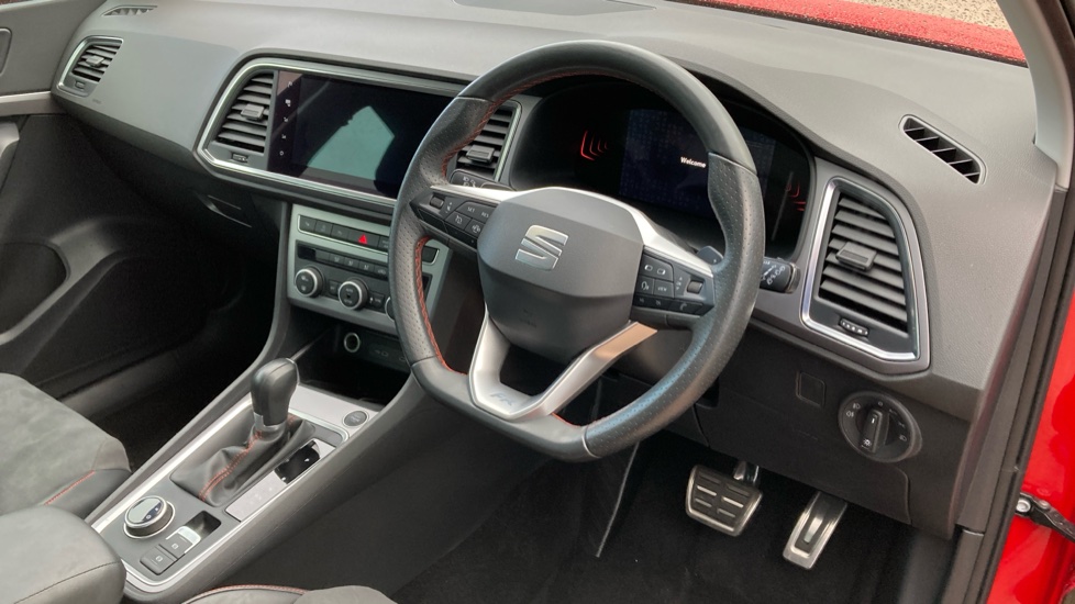 SEAT Ateca 1.5 TSI EVO FR 5dr DSG Petrol Estate - Image 11