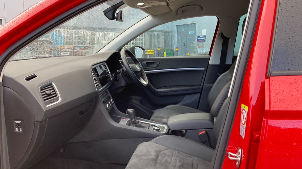 SEAT Ateca 1.5 TSI EVO FR 5dr DSG Petrol Estate - Image 57
