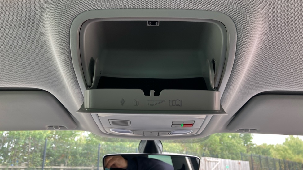 SEAT Ateca 1.5 TSI EVO FR 5dr Petrol Estate - Image 33