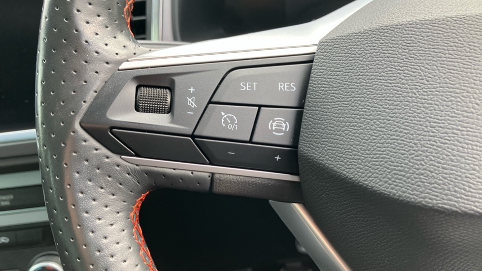 SEAT Ateca 1.5 TSI EVO FR 5dr Petrol Estate - Image 34
