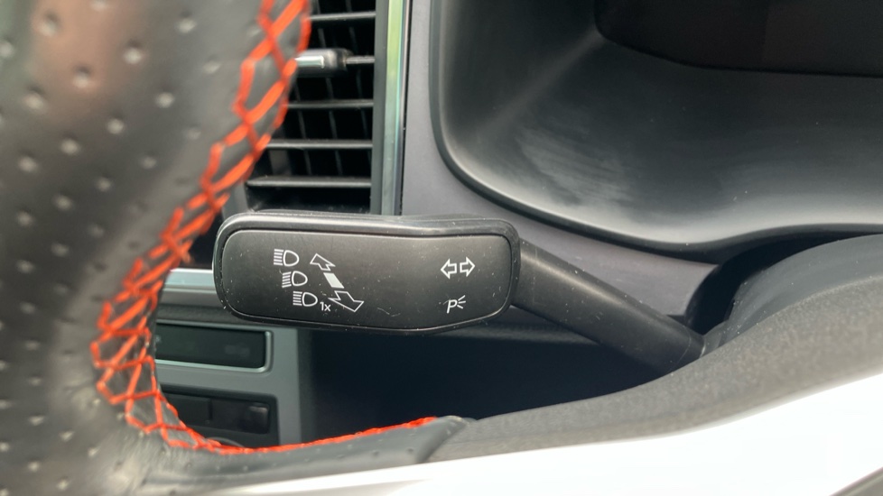 SEAT Ateca 1.5 TSI EVO FR 5dr Petrol Estate - Image 37