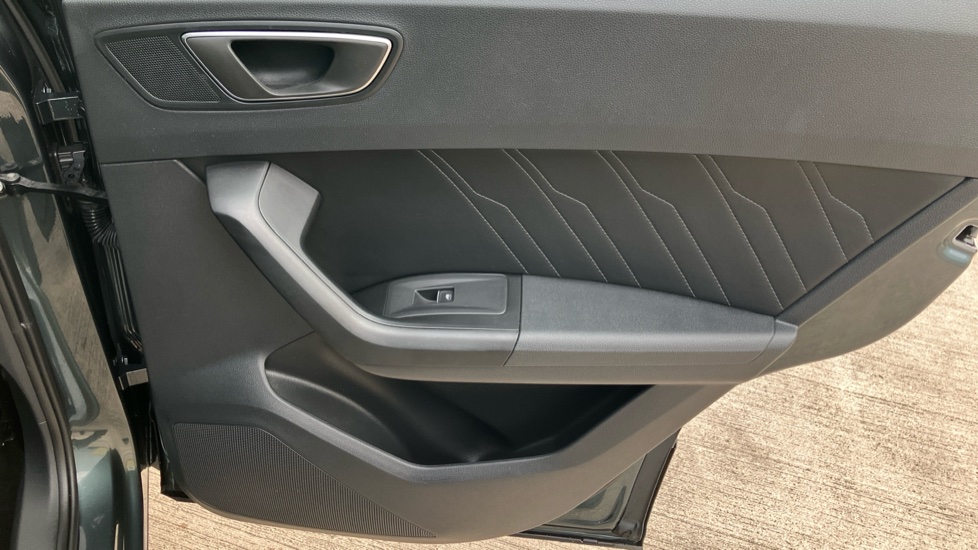 SEAT Ateca 1.5 TSI EVO FR 5dr Petrol Estate - Image 46
