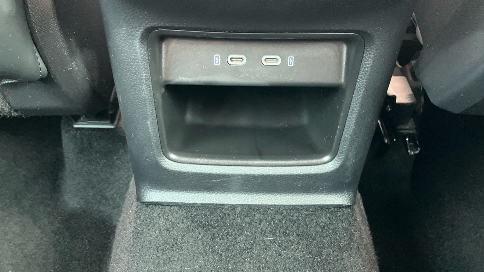 SEAT Ateca 1.5 TSI EVO FR 5dr Petrol Estate - Image 47