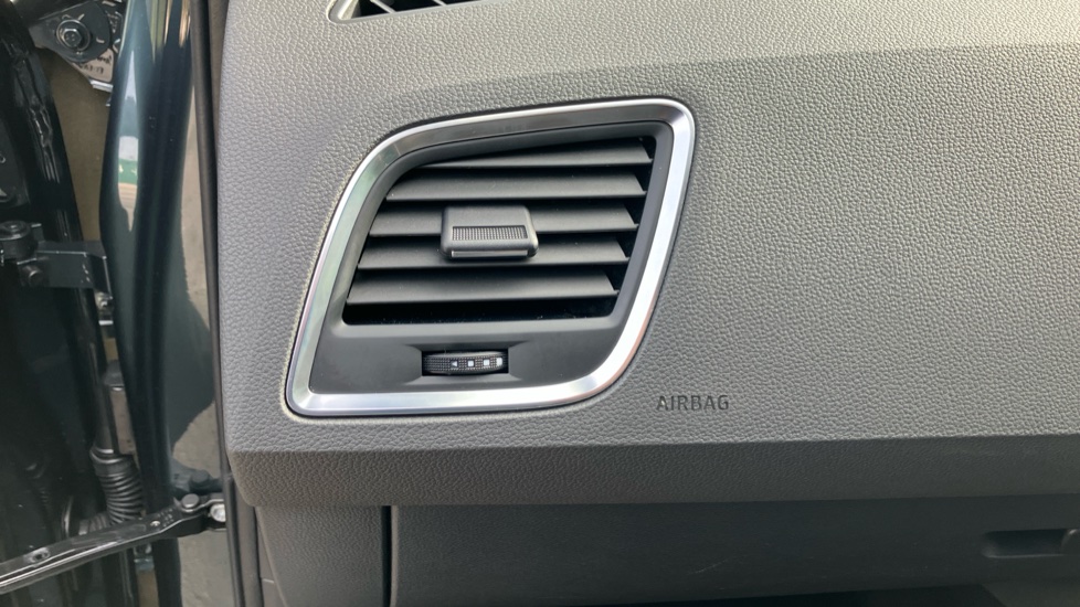 SEAT Ateca 1.5 TSI EVO FR 5dr Petrol Estate - Image 61