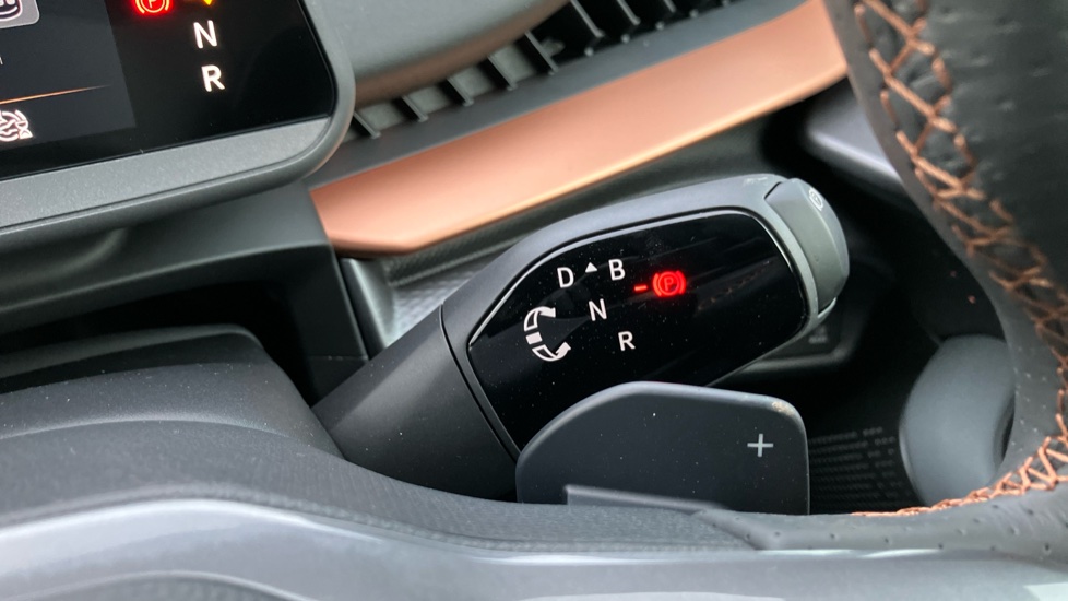 CUPRA Tavascan 250kW VZ2 77kWh AWD 5dr Auto Electric Estate - Image 13
