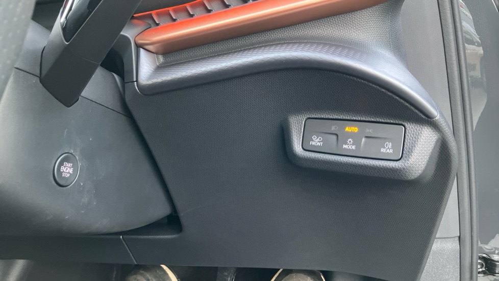 CUPRA Tavascan 250kW VZ2 77kWh AWD 5dr Auto Electric Estate - Image 26