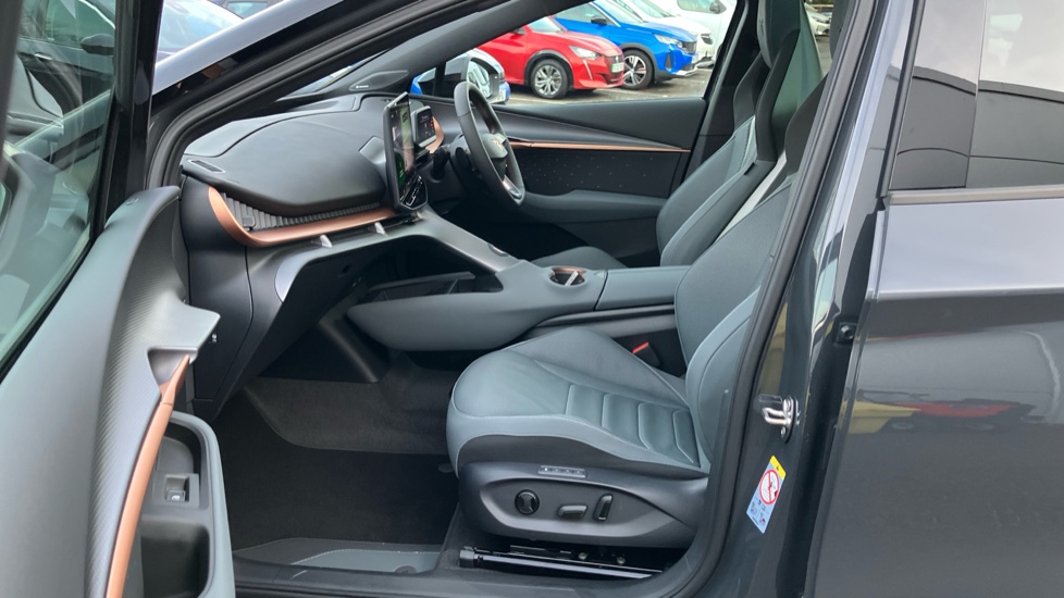 CUPRA Tavascan 250kW VZ2 77kWh AWD 5dr Auto Electric Estate - Image 41
