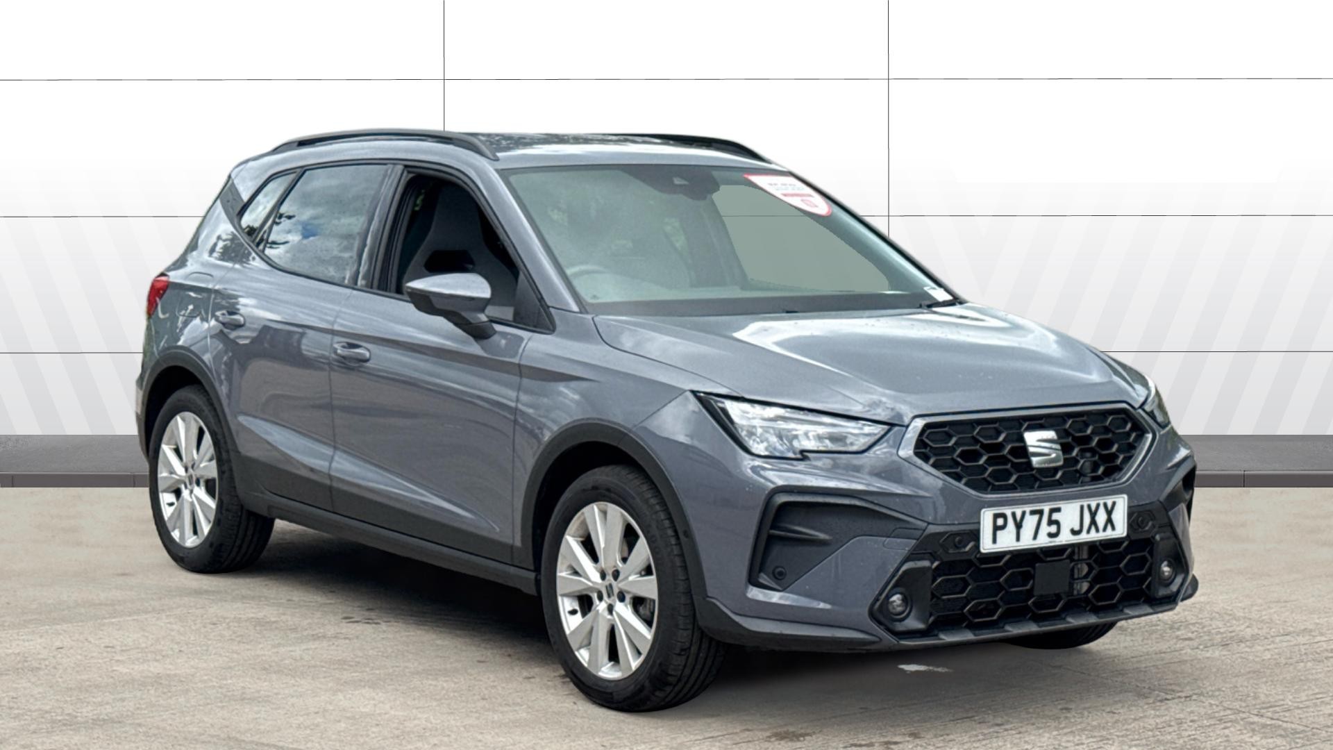 SEAT Arona listing photo