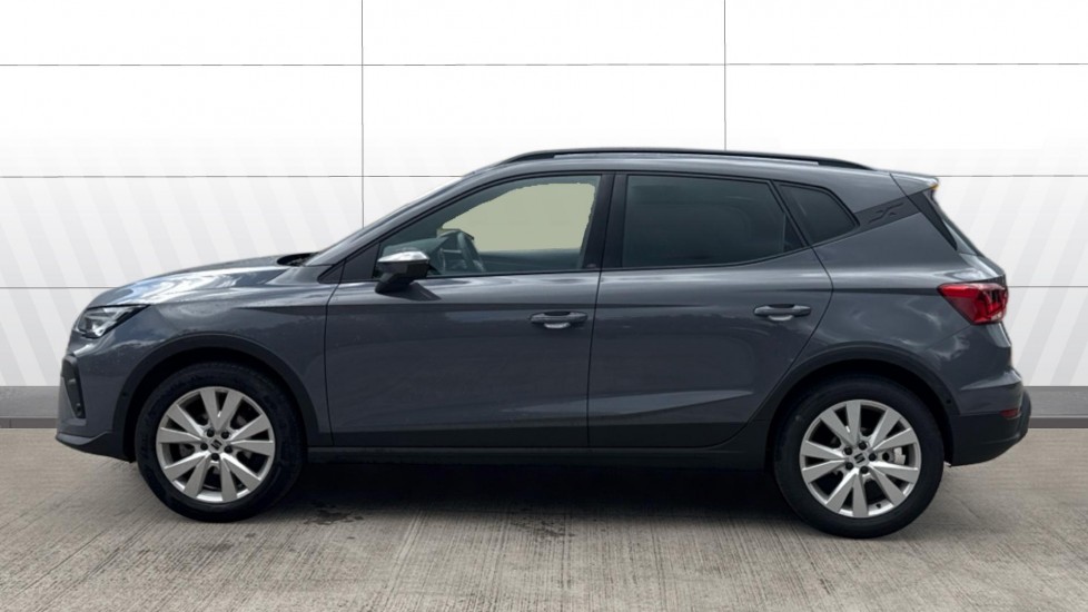 SEAT Arona 1.0 TSI 115 FR First Edition 5dr DSG Petrol Hatchback - Image 5