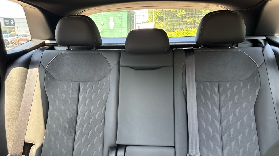 CUPRA Terramar 1.5 eTSI 150 V2 5dr DSG Petrol Hatchback - Image 15