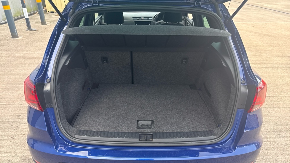 SEAT Arona 1.0 TSI 115 FR [EZ] 5dr Petrol Hatchback - Image 4