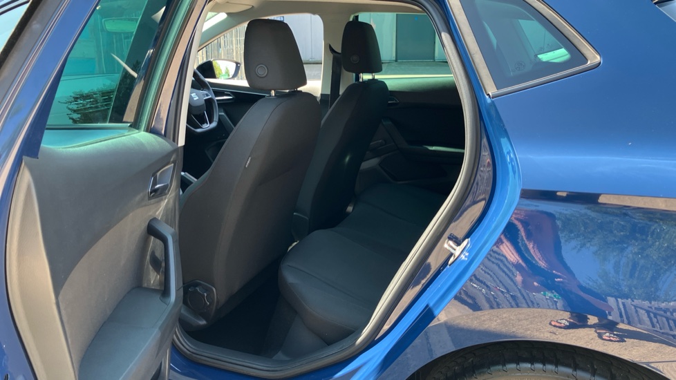SEAT Ibiza 1.0 TSI 115 FR 5dr Petrol Hatchback - Image 16