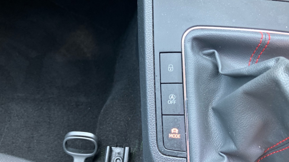 SEAT Ibiza 1.0 TSI 115 FR 5dr Petrol Hatchback - Image 23