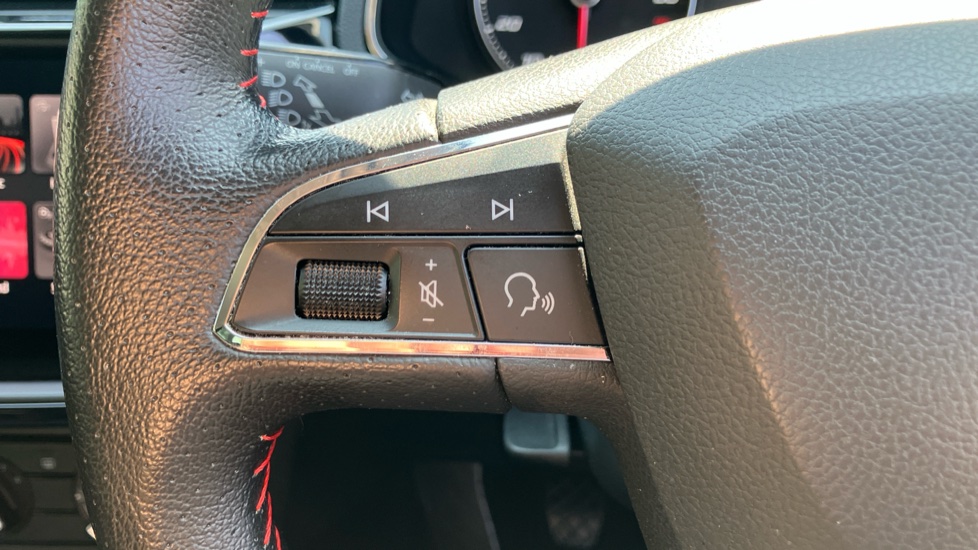 SEAT Ibiza 1.0 TSI 115 FR 5dr Petrol Hatchback - Image 28