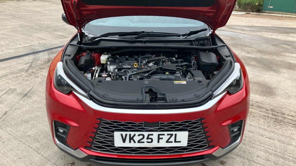 Lexus LBX 1.5 Takumi 5dr E-CVT Hybrid Hatchback - Image 8